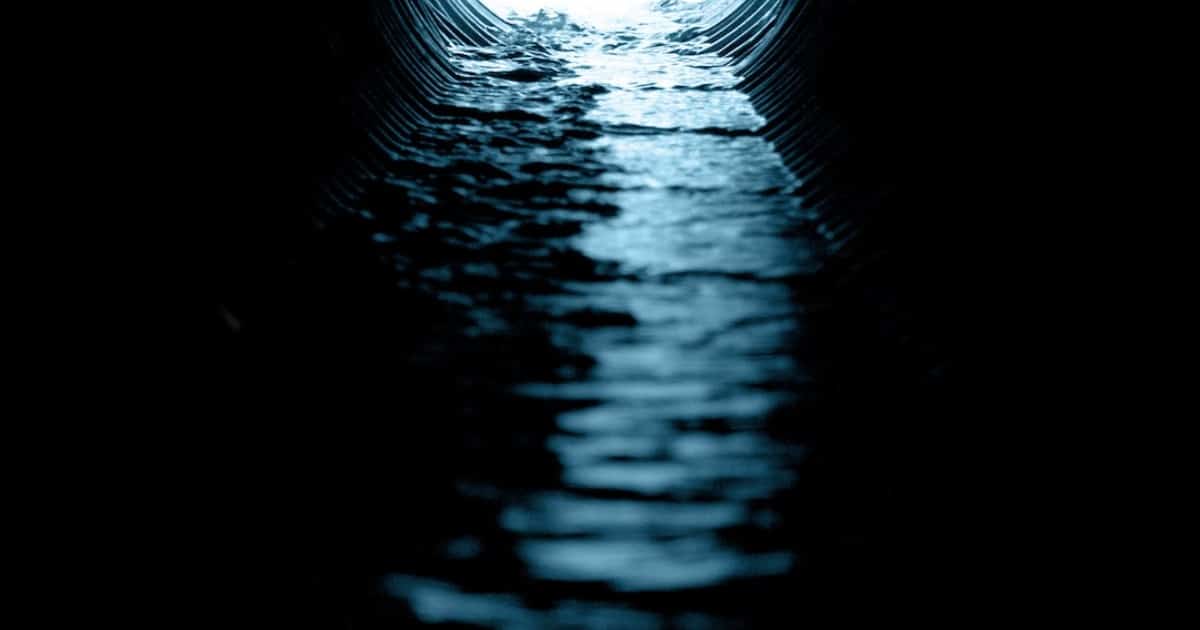 You are currently viewing Say Goodbye to Flooding: The Power of French Drains